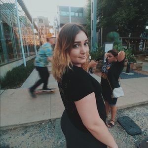 Meet your Posher, Halley